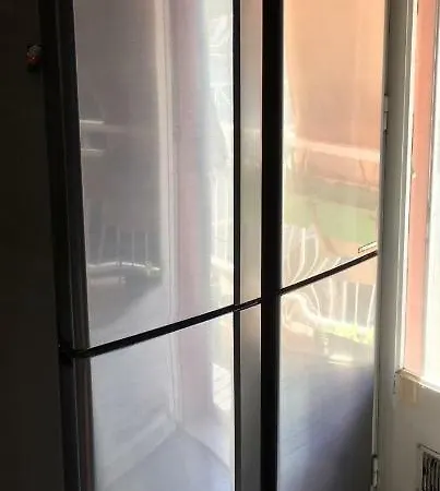 Private In By The Sea 2 Mins Nice