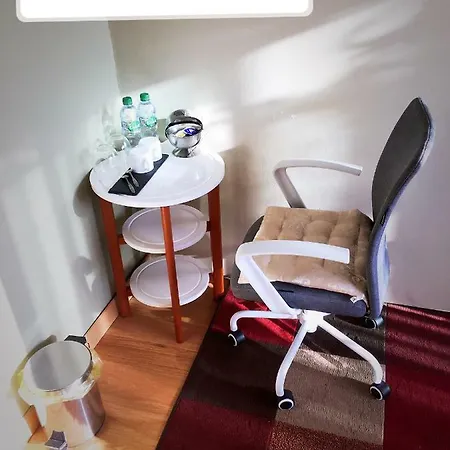 Private In By The Sea 2 Mins